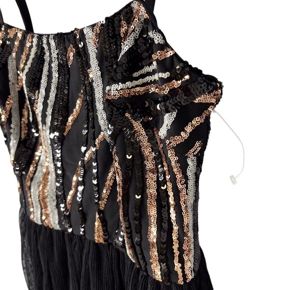 Dress The Population Kady Sequin Tiered Dress Black Size Small Wedding Guest - Picture 4 of 11